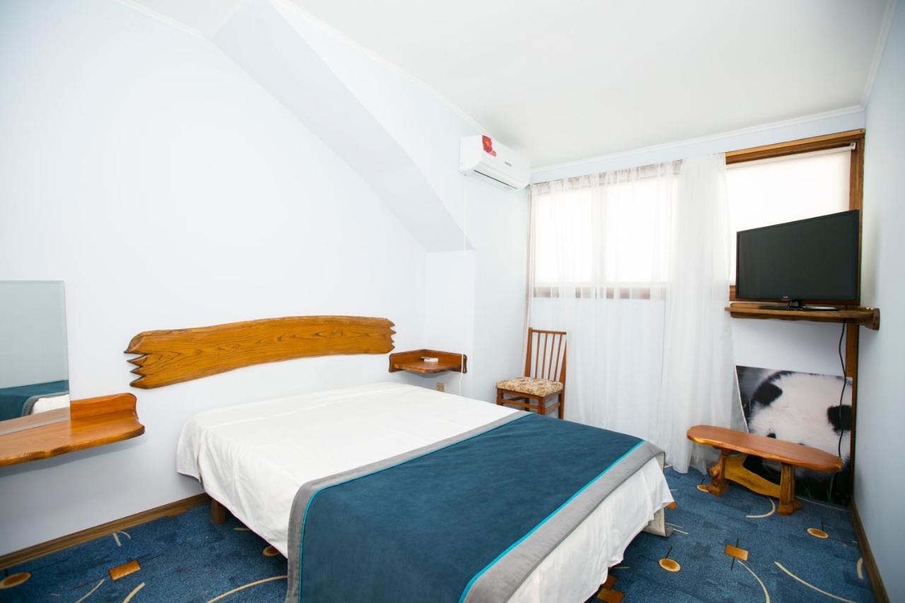 Guest House Lavr Gagra Extérieur photo